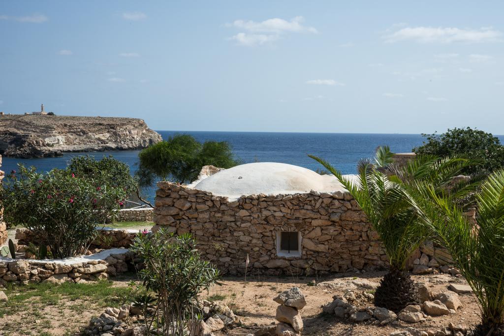 מלון למפדוזה I Dammusi Di Borgo Cala Creta מראה חיצוני תמונה