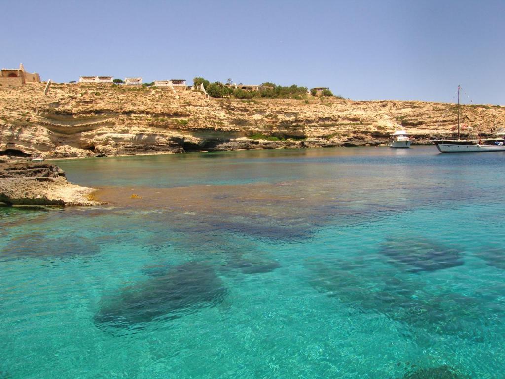 מלון למפדוזה I Dammusi Di Borgo Cala Creta מראה חיצוני תמונה