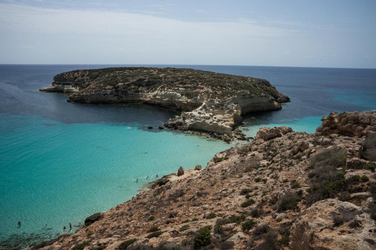 מלון למפדוזה I Dammusi Di Borgo Cala Creta מראה חיצוני תמונה
